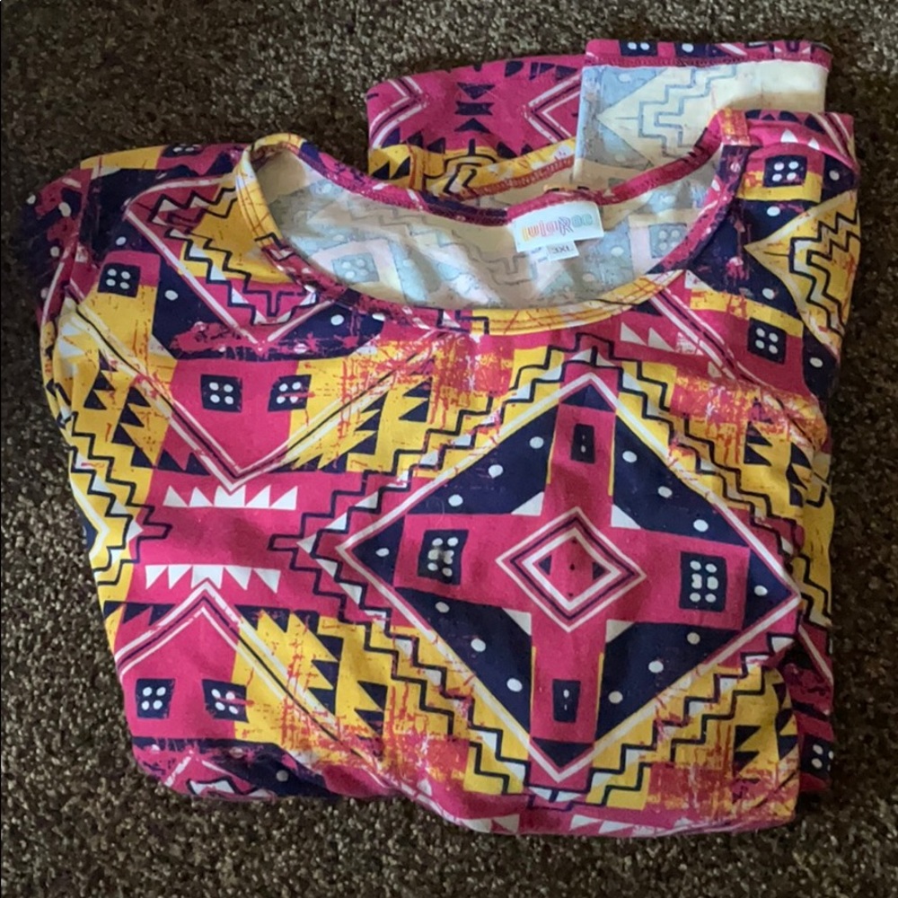 3X LulaRoe Carly